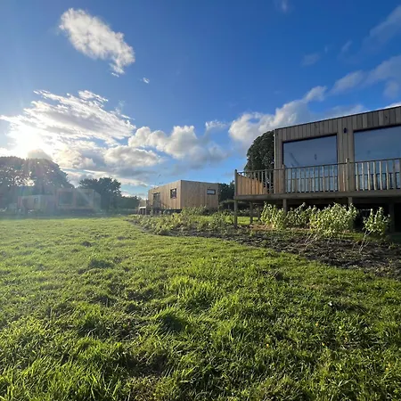 Unbox At Poplar Tree Villa Durham Exterior photo